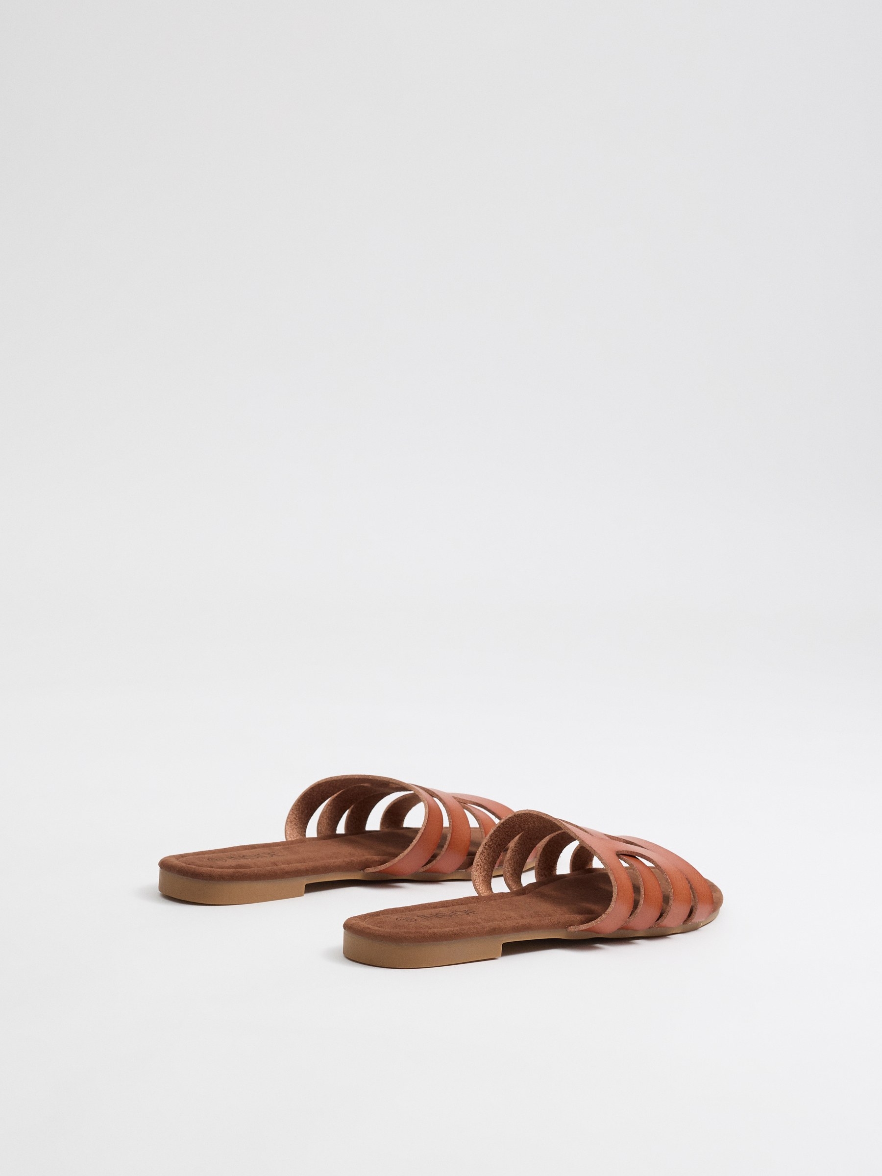 Brown interwoven slide sandal