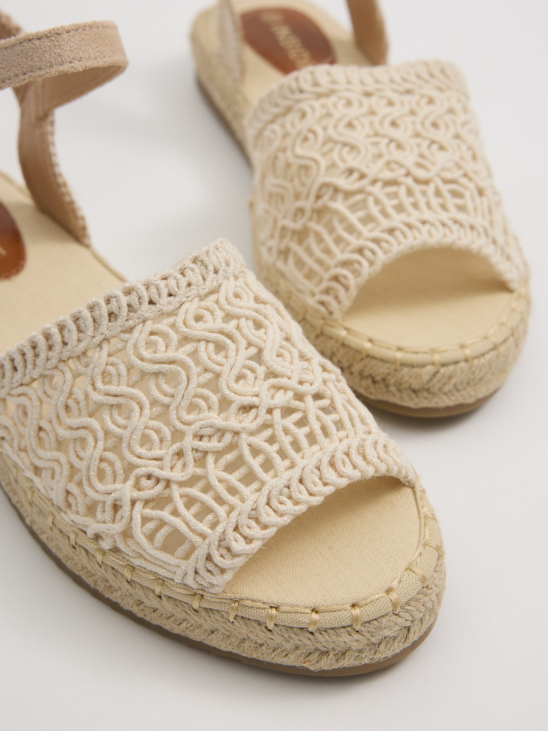 Beige embroidered jute sandals