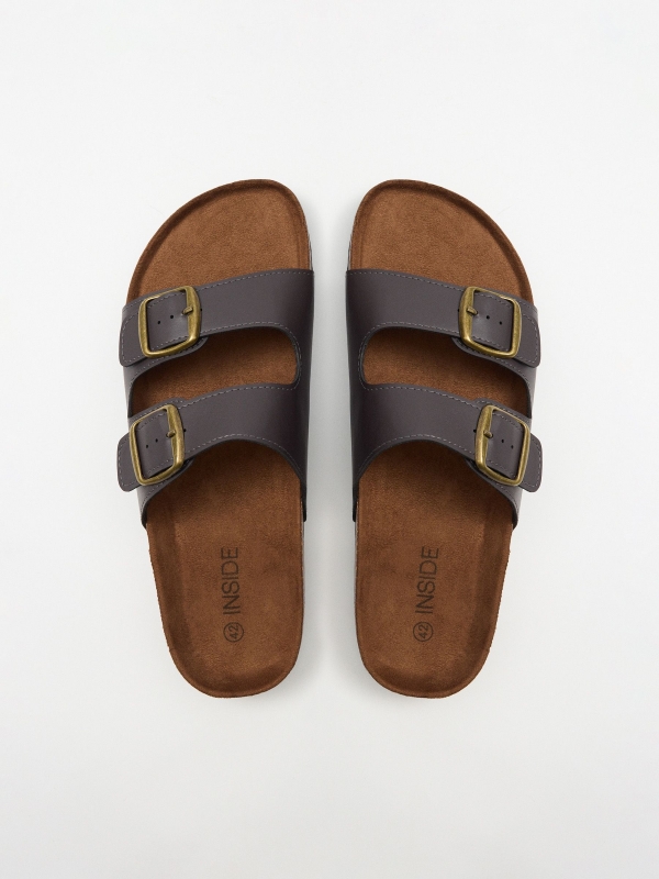 Open sandal buckles brown detail view