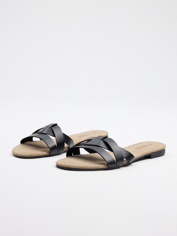Strappy thong sandal black/beige