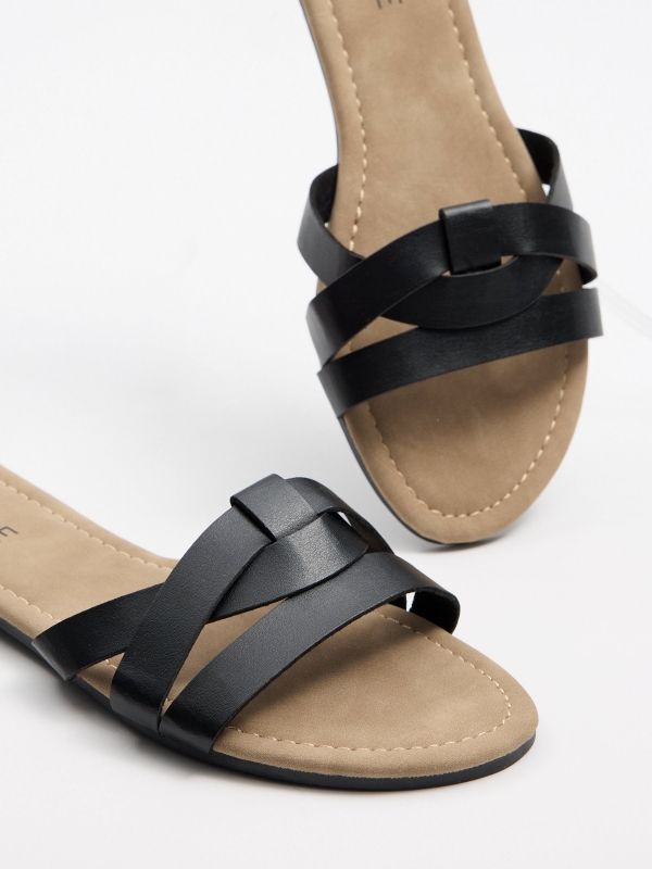 Sandalia pala de tiras negro/beige