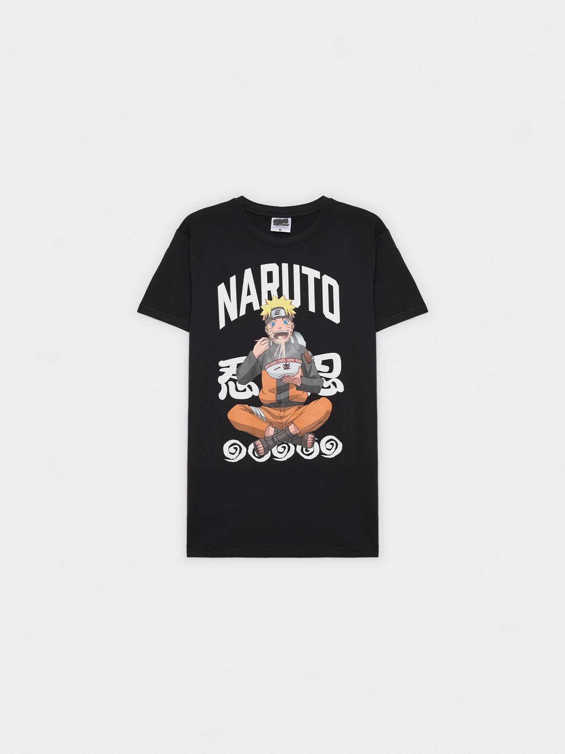 T-shirt preta Naruto preto vista meia frontal
