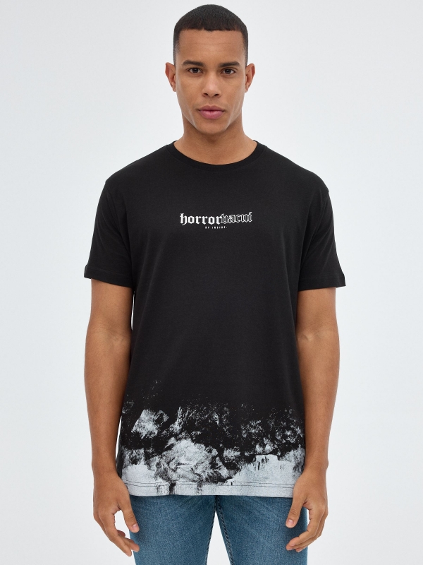 Camiseta Horror negro vista media frontal