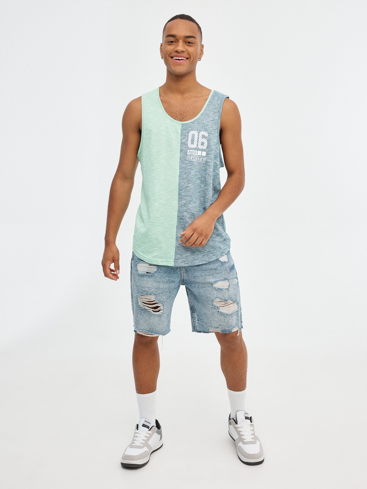 T-shirt TECH220 menta vista geral frontal