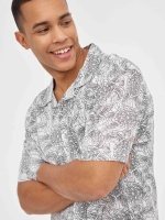 %Pto% Camisa print tortugas negro