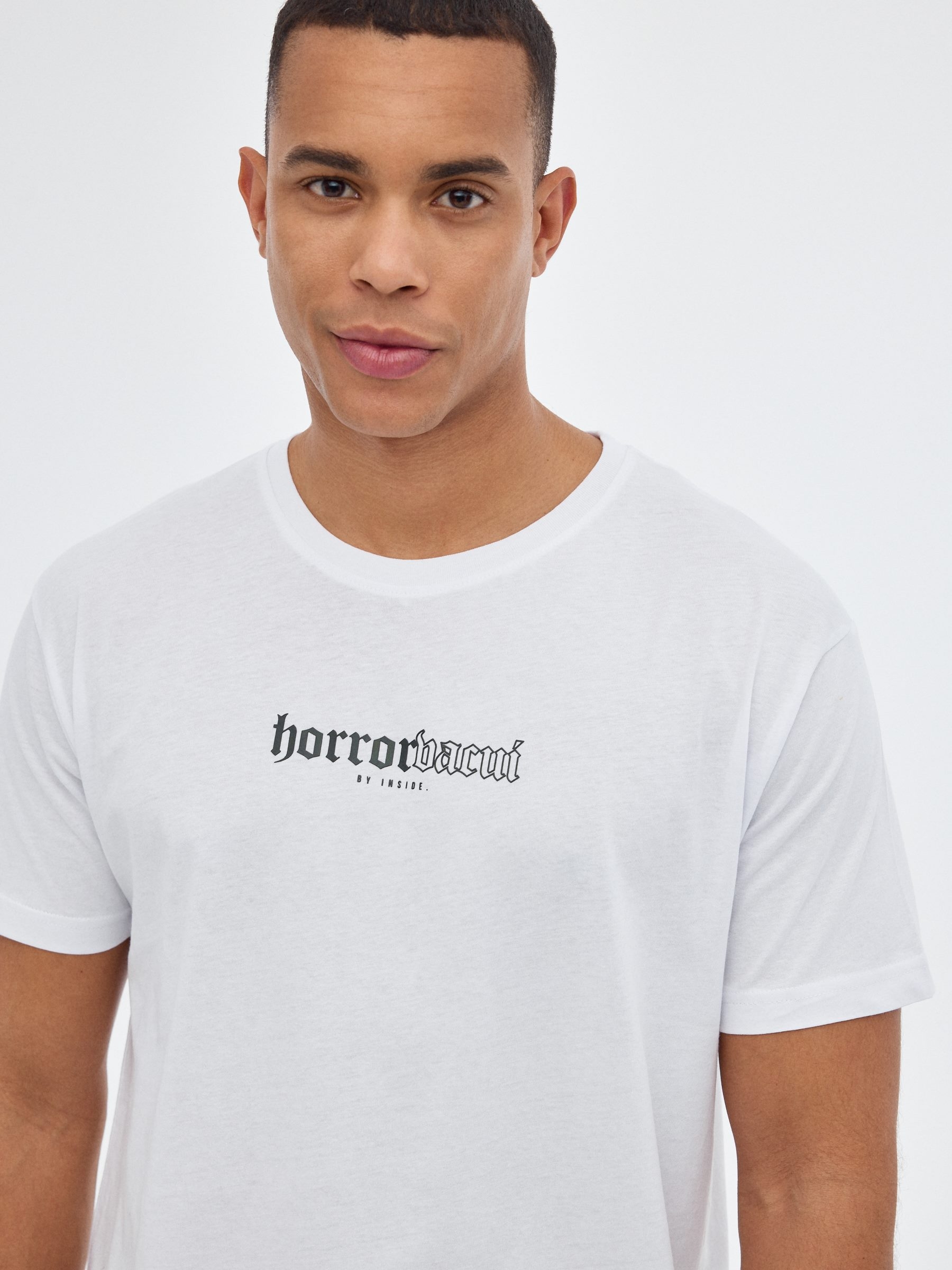 Camiseta Horror blanco vista media frontal