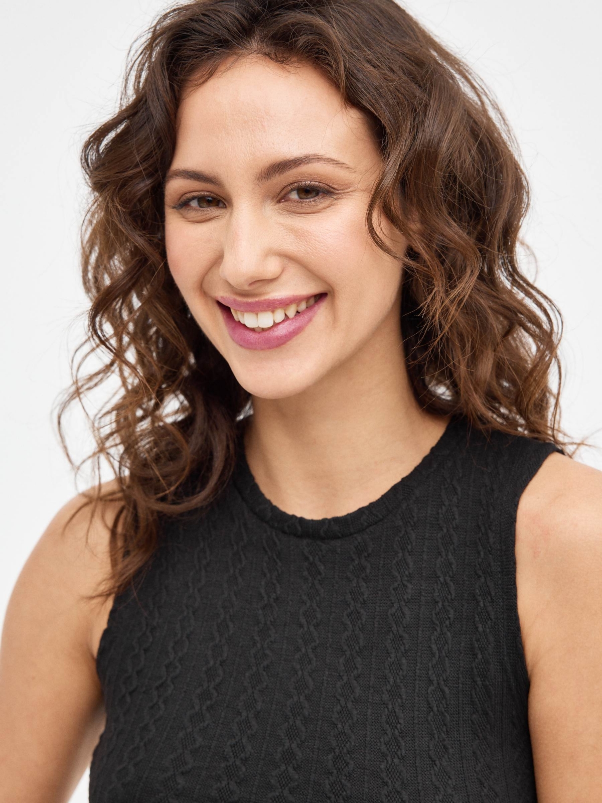 Tampo de cultura negra com tubagem preto vista detalhe