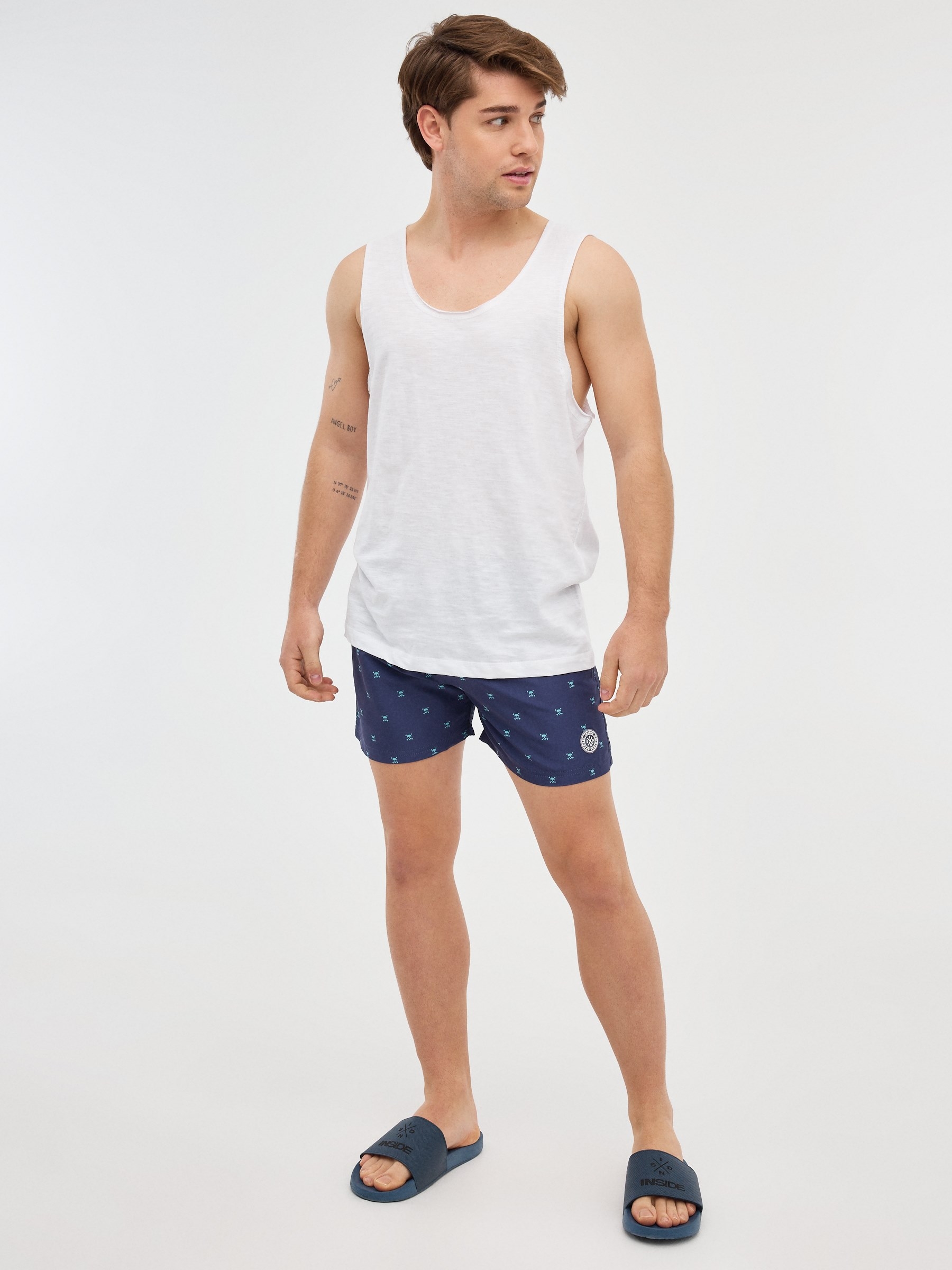 Baádor print skulls navy middle front view