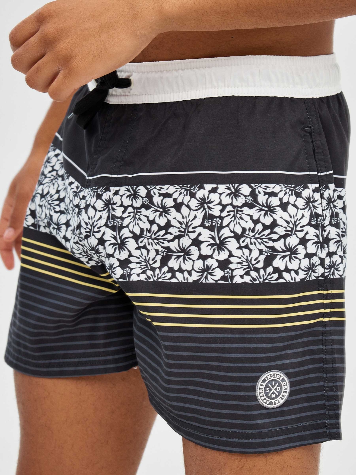 %Pto% Stripes and flowers swimsuit black