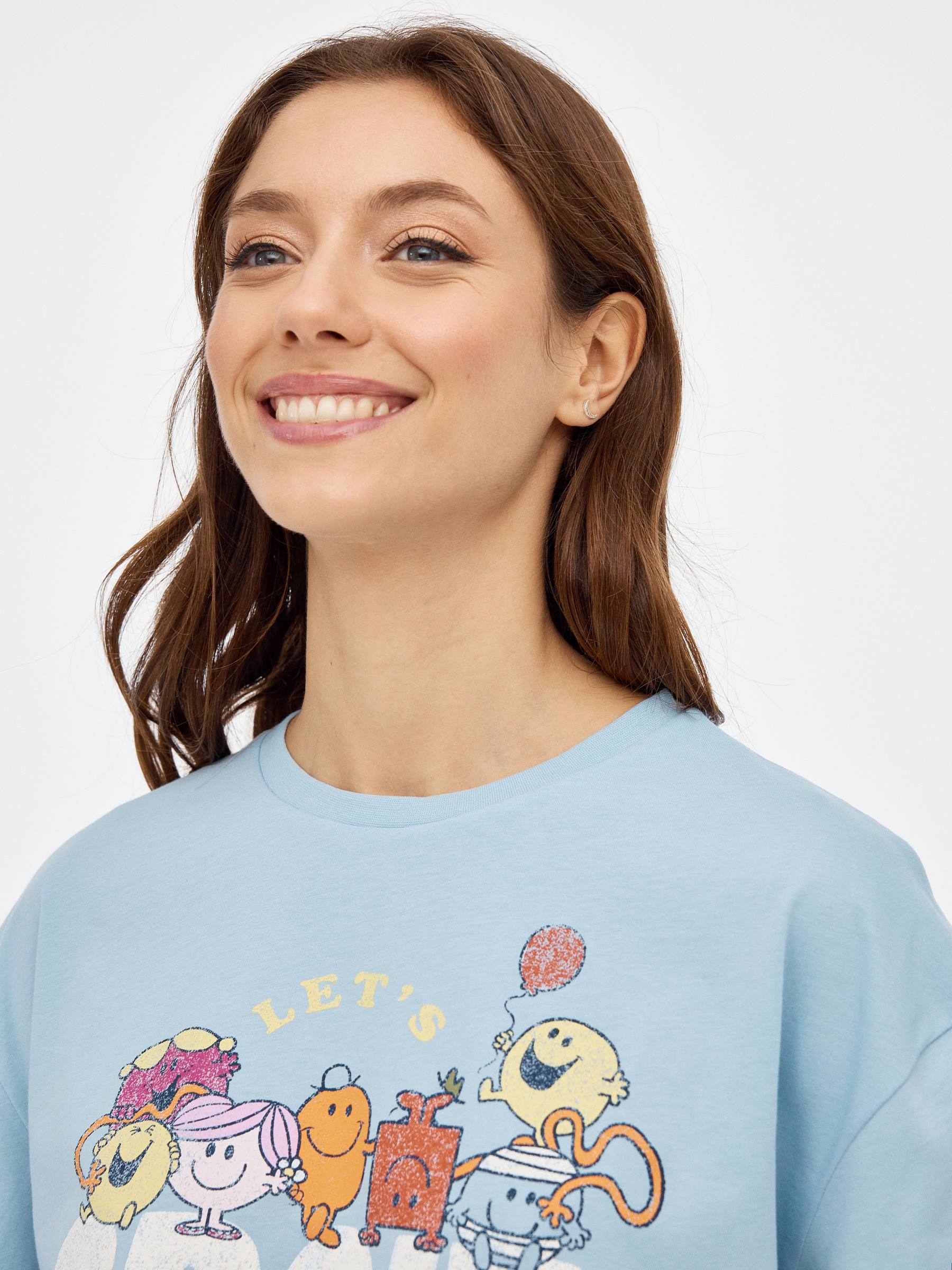 Camiseta crop Mr azul claro vista media frontal