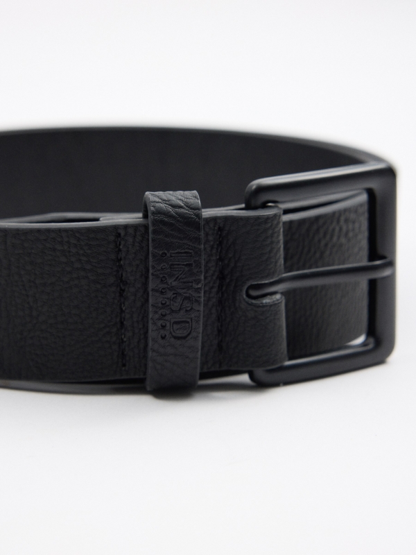 Men's black leatherette belt black buckle
