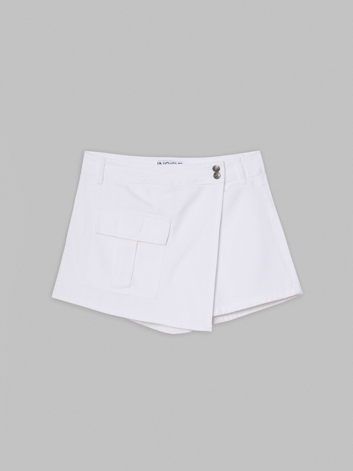 %Pto% Skort multibolsillos blanco