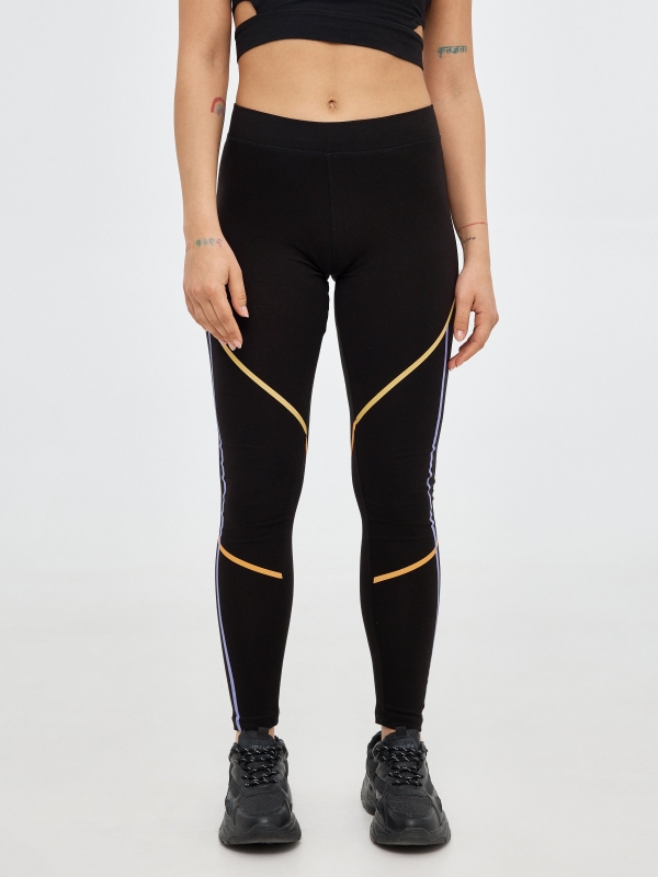 Leggings sports gráficos preto vista meia frontal