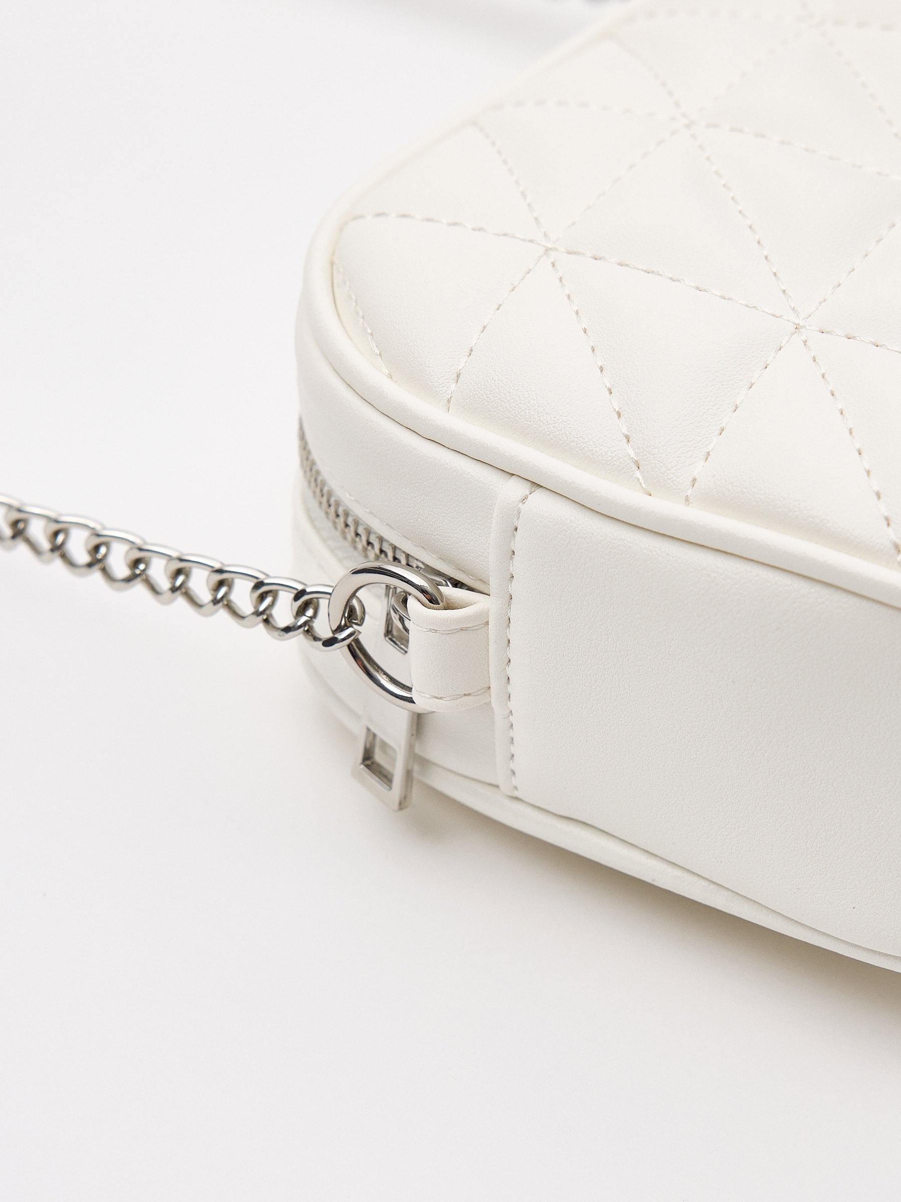 White crossbody bag white