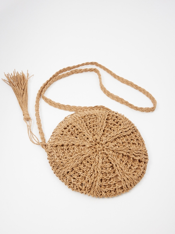 Bolso de fibra redondo bordado beige vista detalle