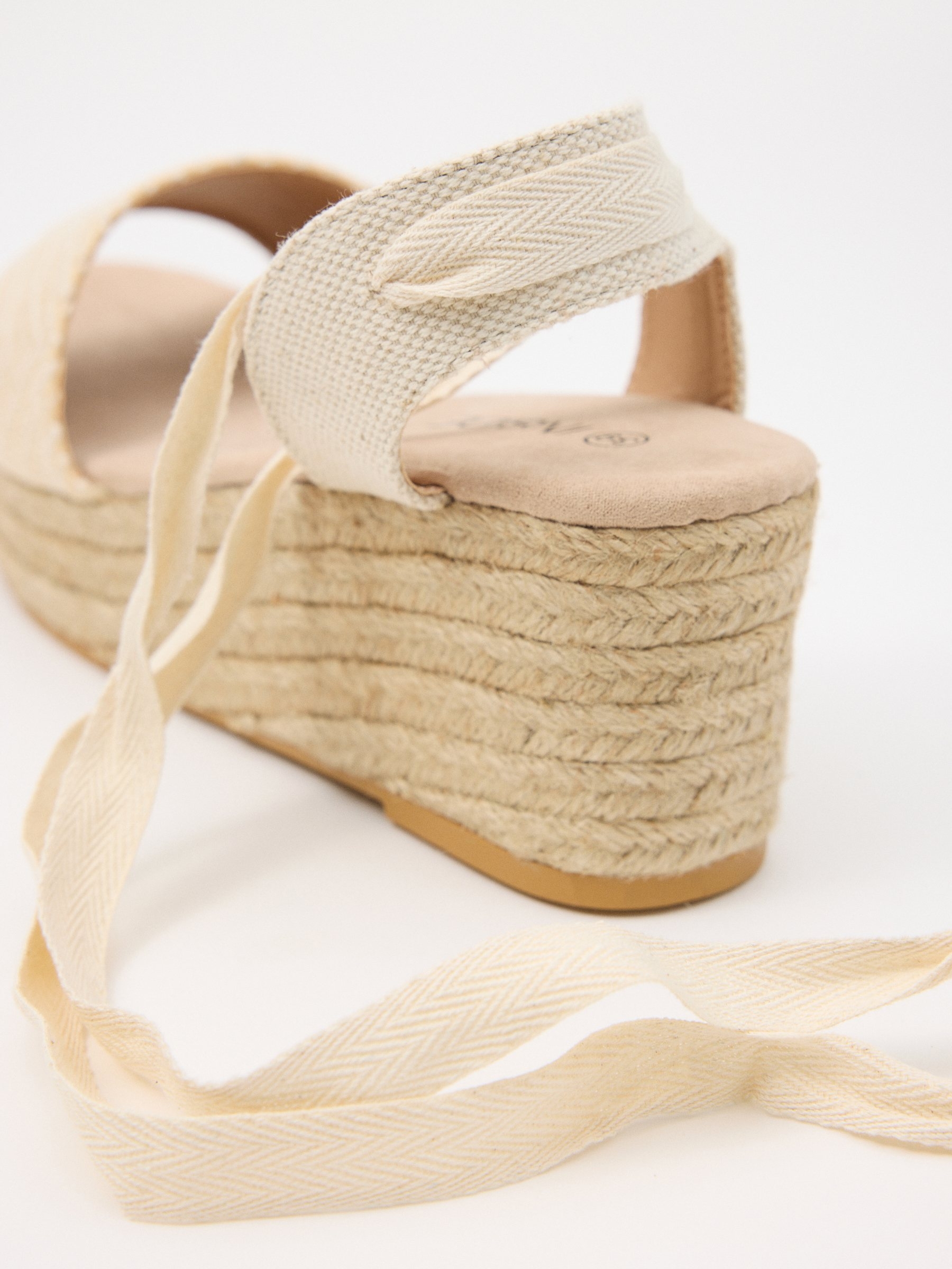 Jute wedge natural shovel off white