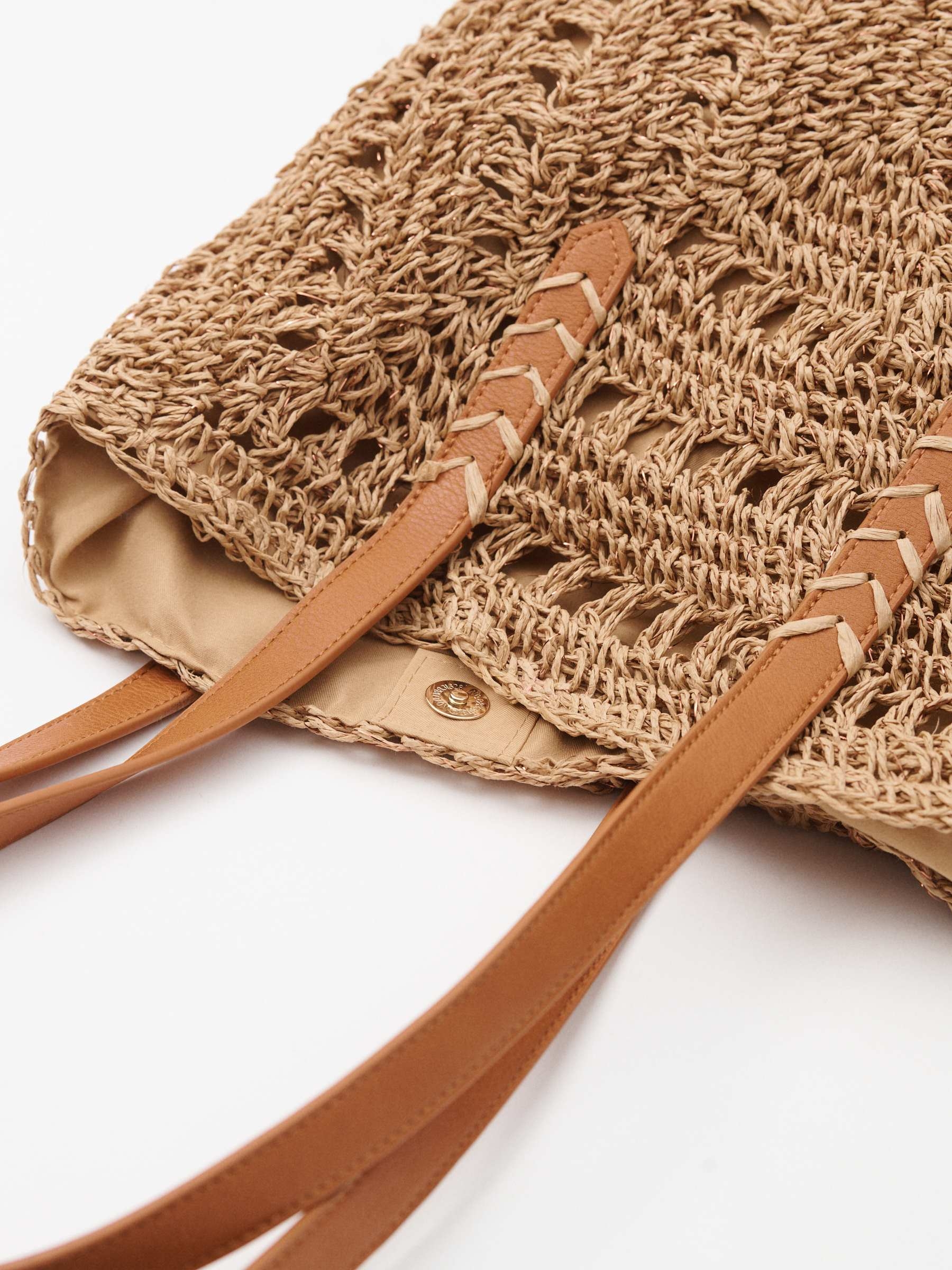 Square fiber bag camel