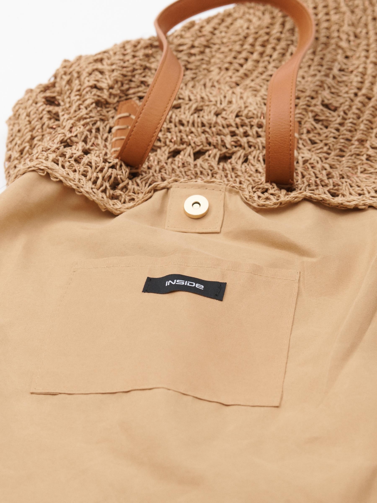 Saco de fibra quadrado camel vista detalhe