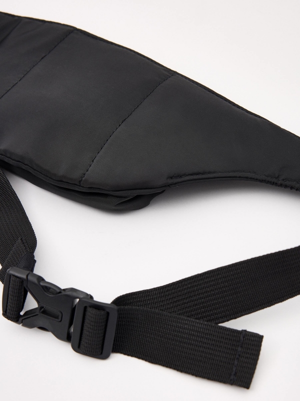 Men's nylon fanny pack detail view