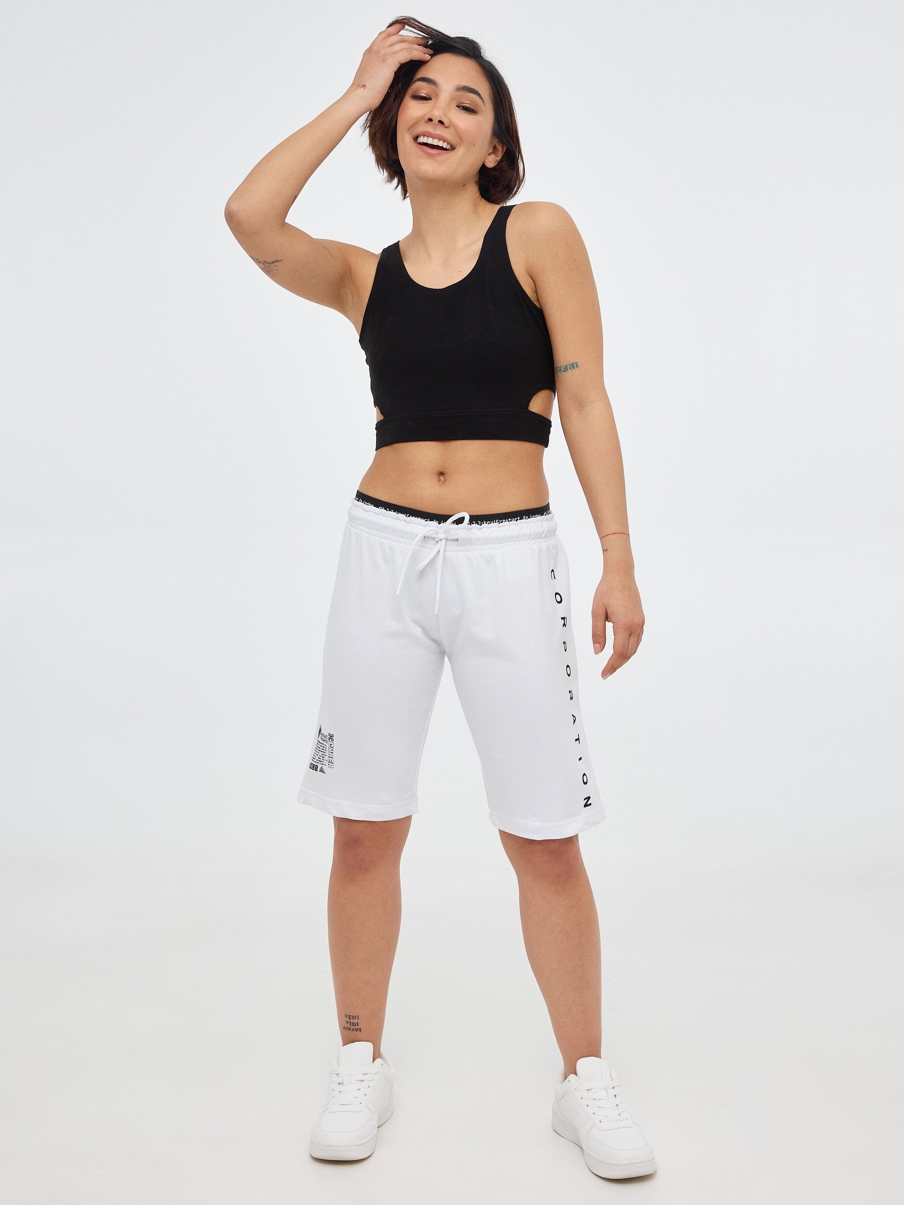 Plush bermuda shorts with elastic