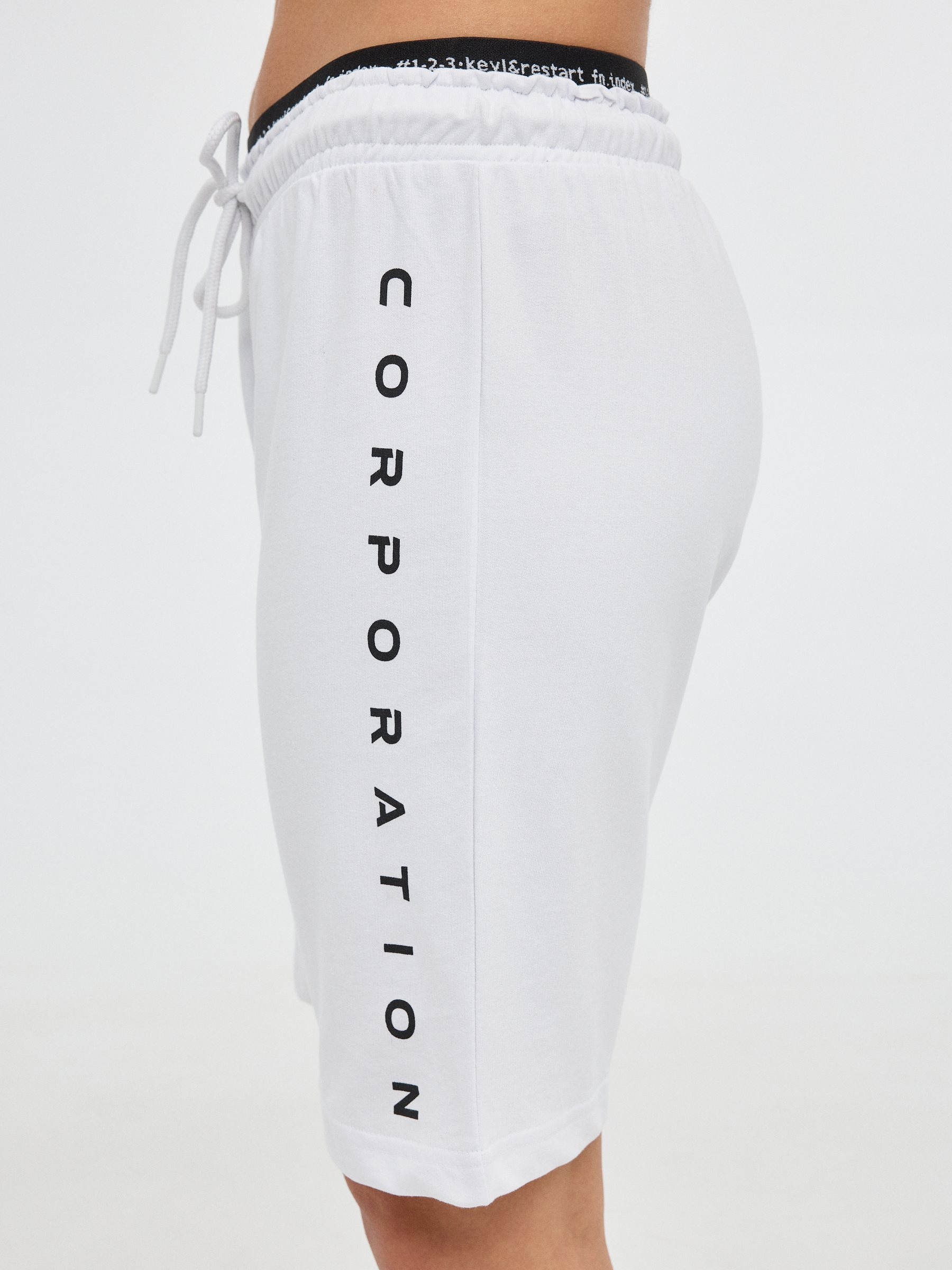 Plush bermuda shorts with elastic