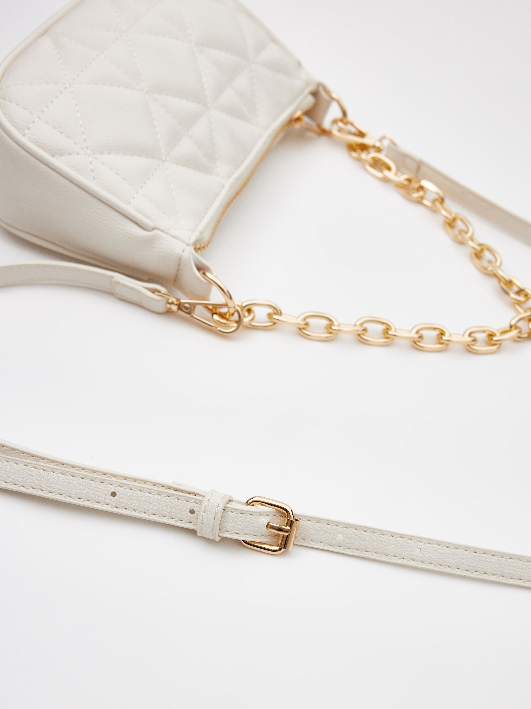 White quilted effect bag off white