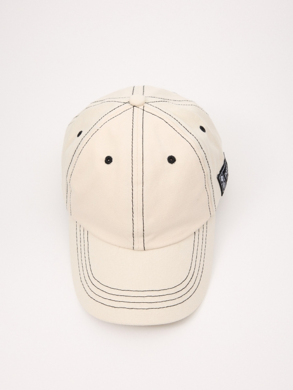 Gorra baseball logo beige vista detalle