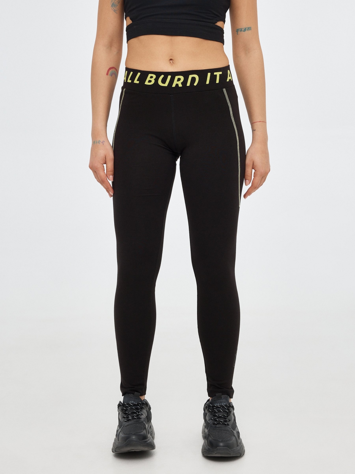 Legging All burn it preto vista meia traseira