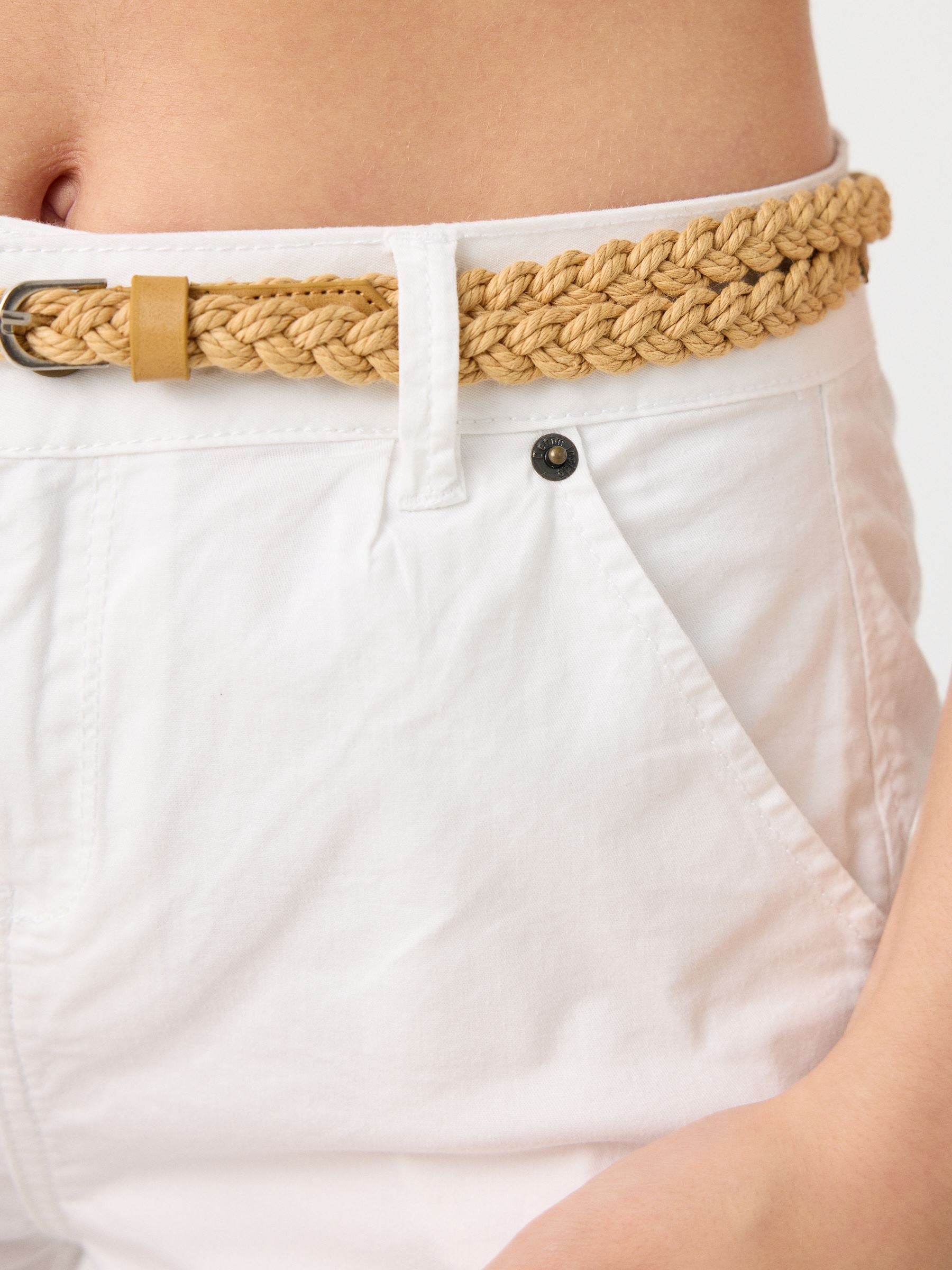 Braided belt shorts white middle front view