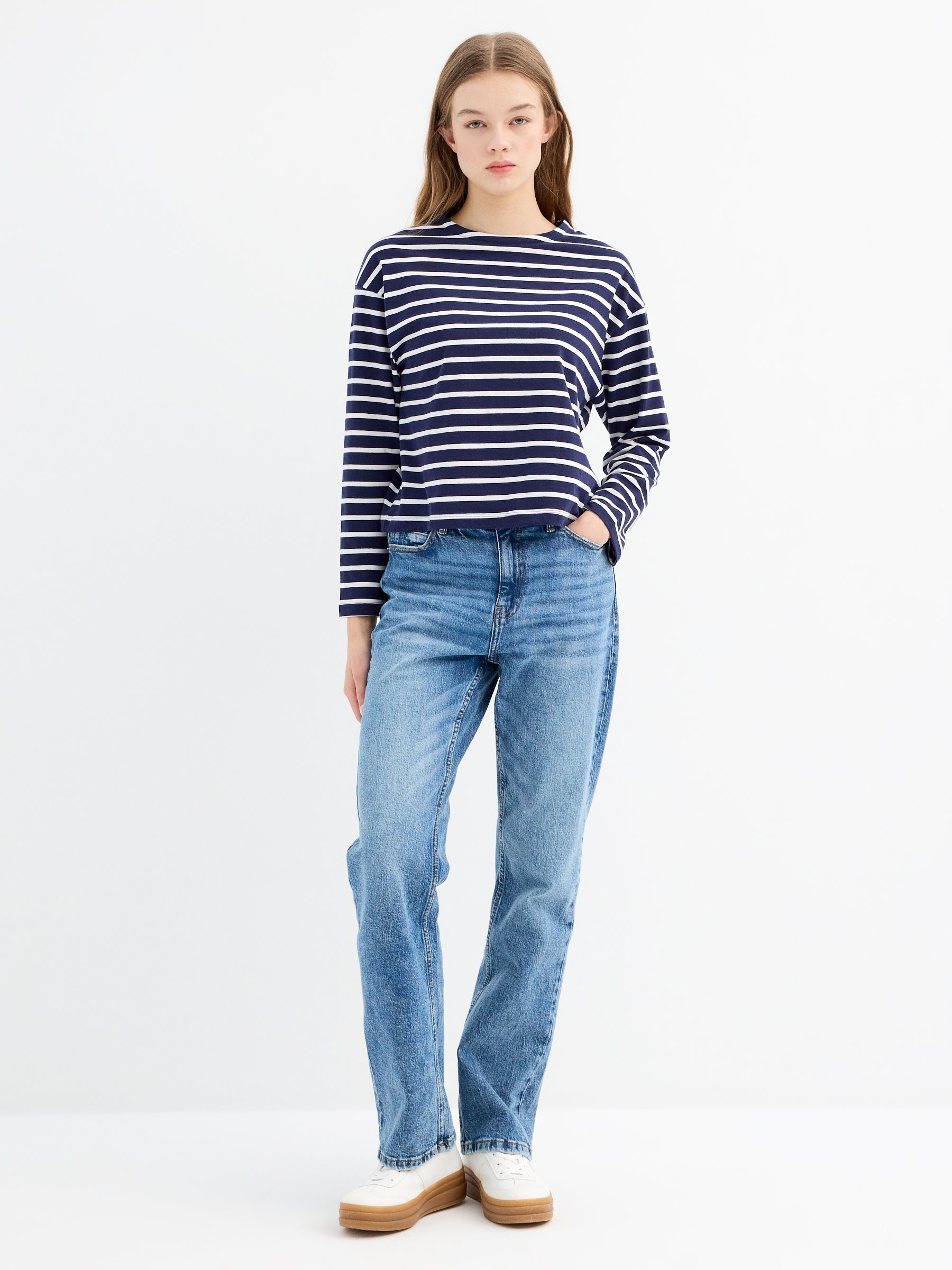 Camiseta manga larga rayas azul marino vista media frontal