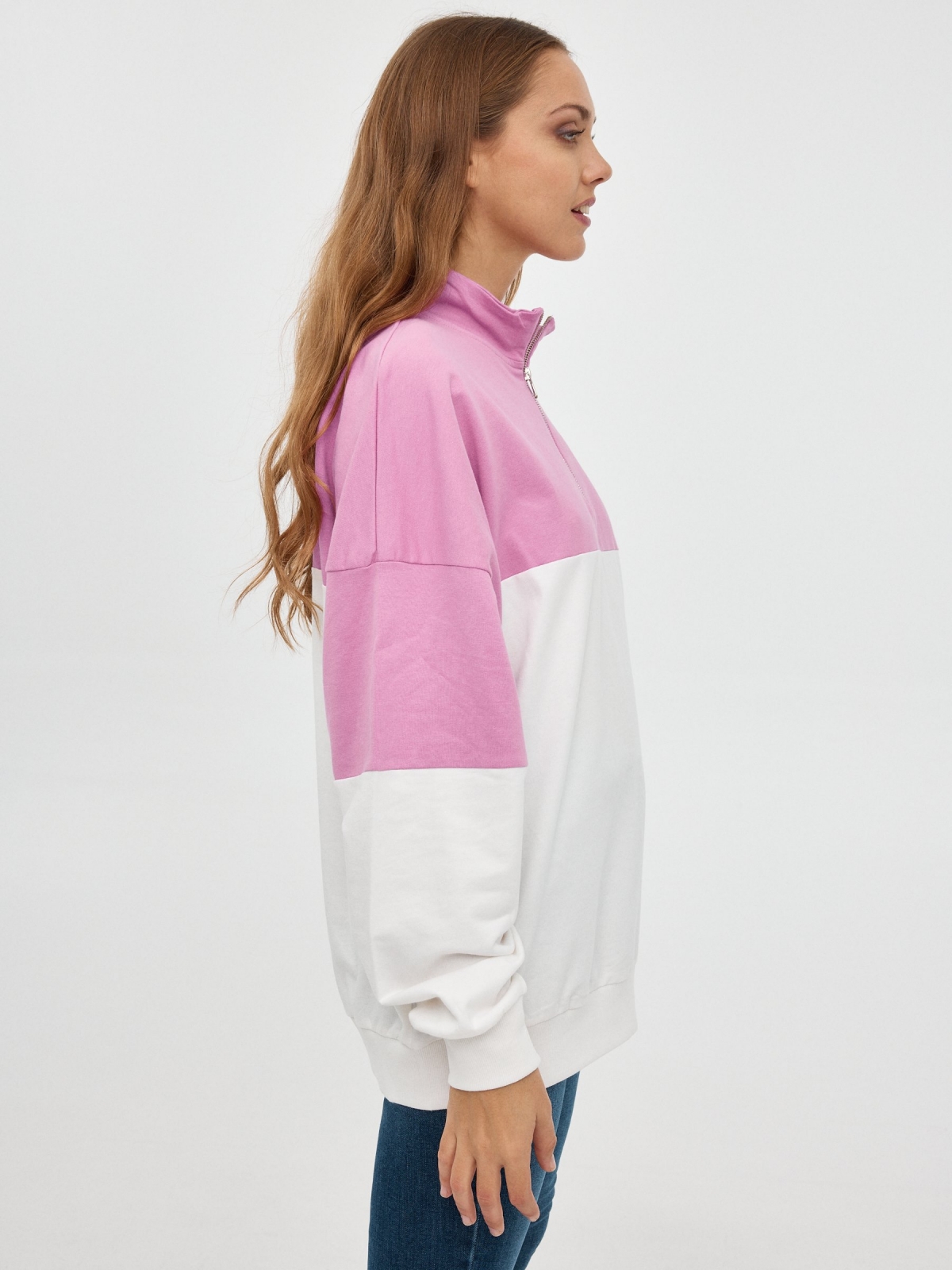 Contrast zipper sweatshirt purple detail view