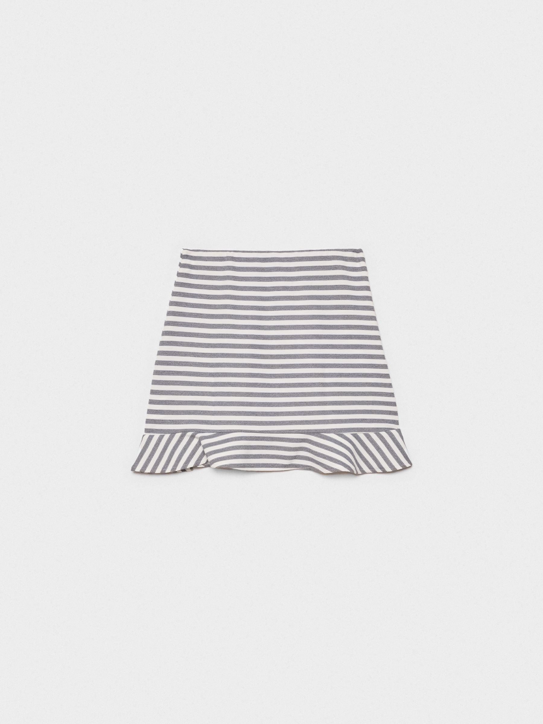 Striped mini skirt with ruffle white middle front view