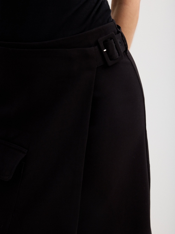 Crossed midi skirt black detail view
