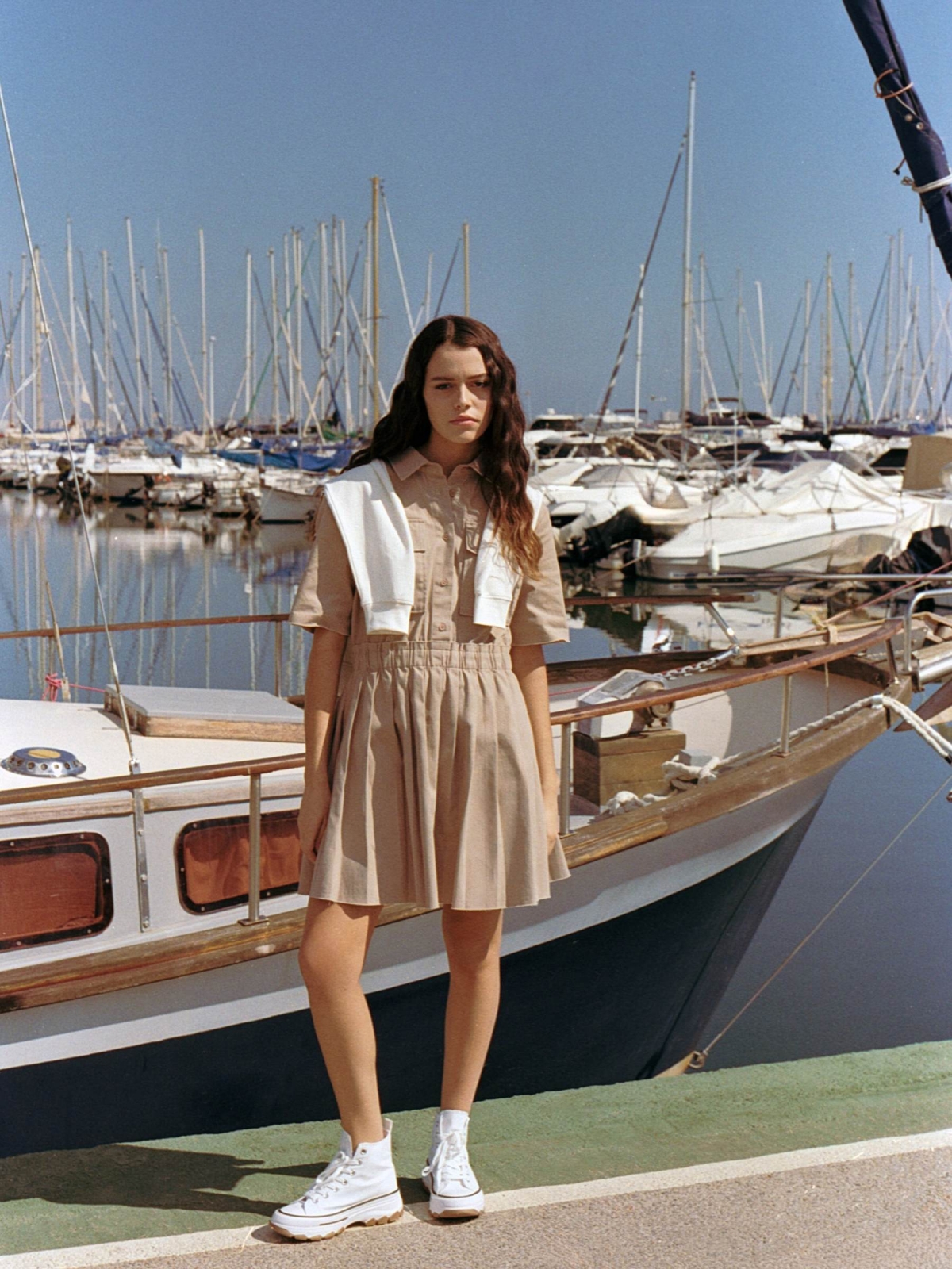 %New% Pleated shirt dress sand