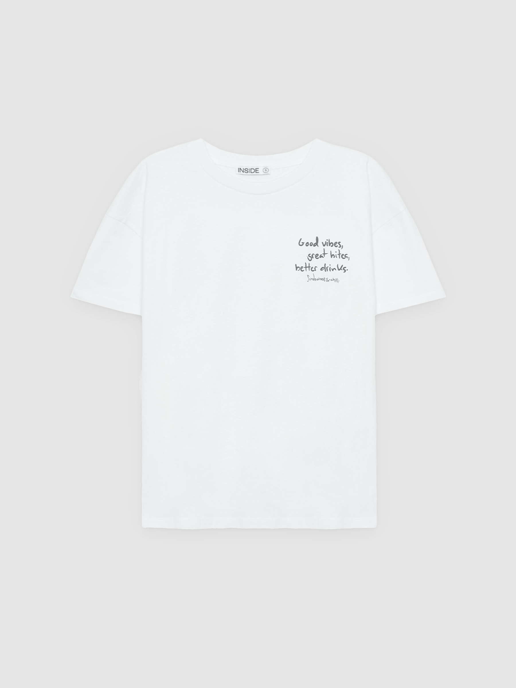 Oversized good vibes T-shirt white middle front view