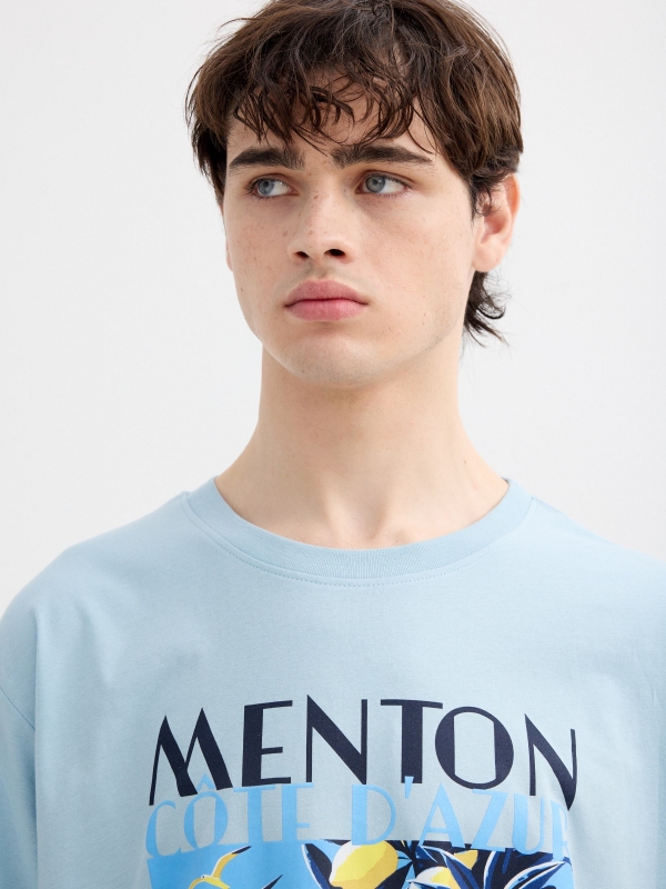 Camiseta estampada Menton azul vista detalle