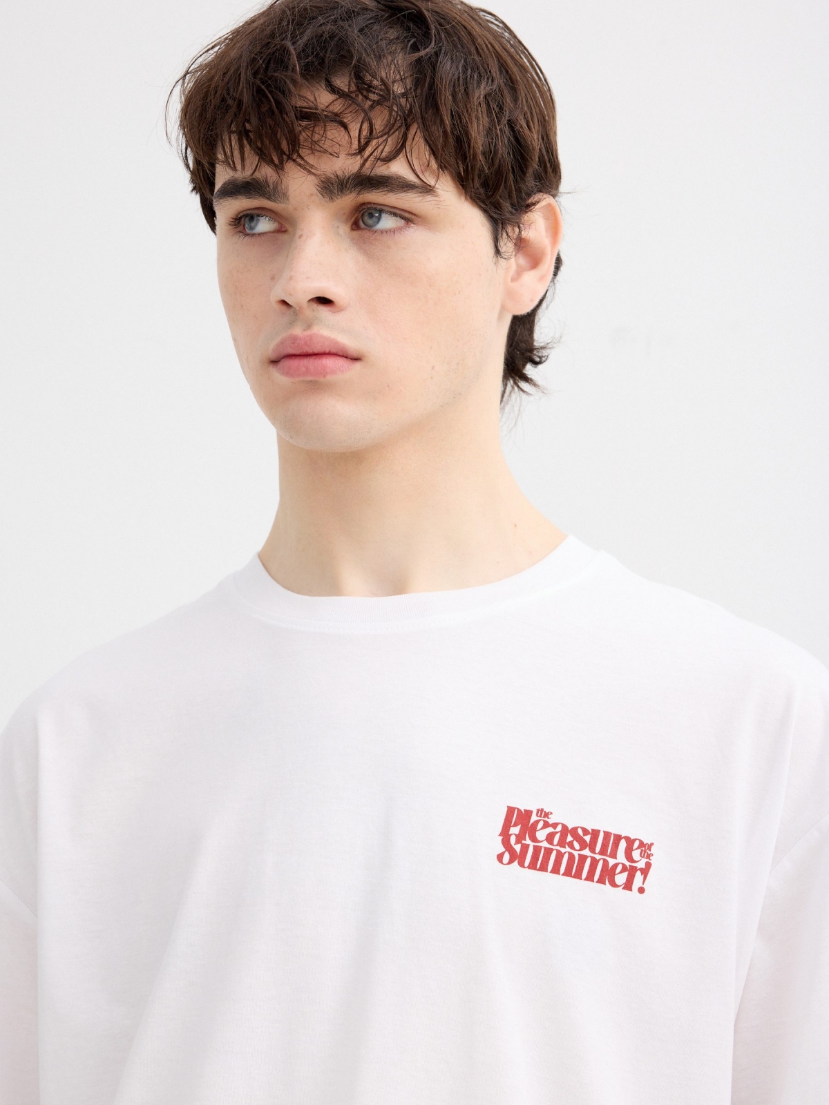Camiseta pleasure summer blanco vista detalle