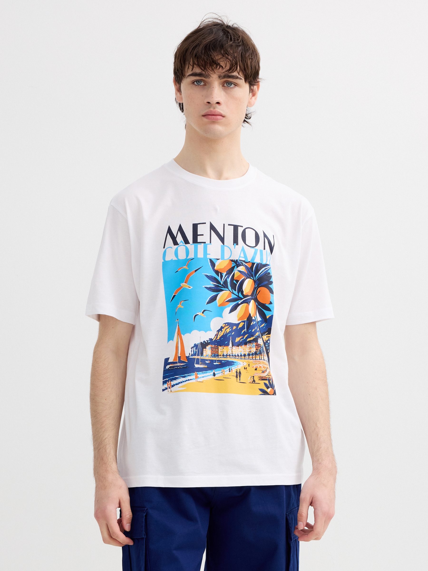 Camiseta estampada Menton blanco vista media frontal