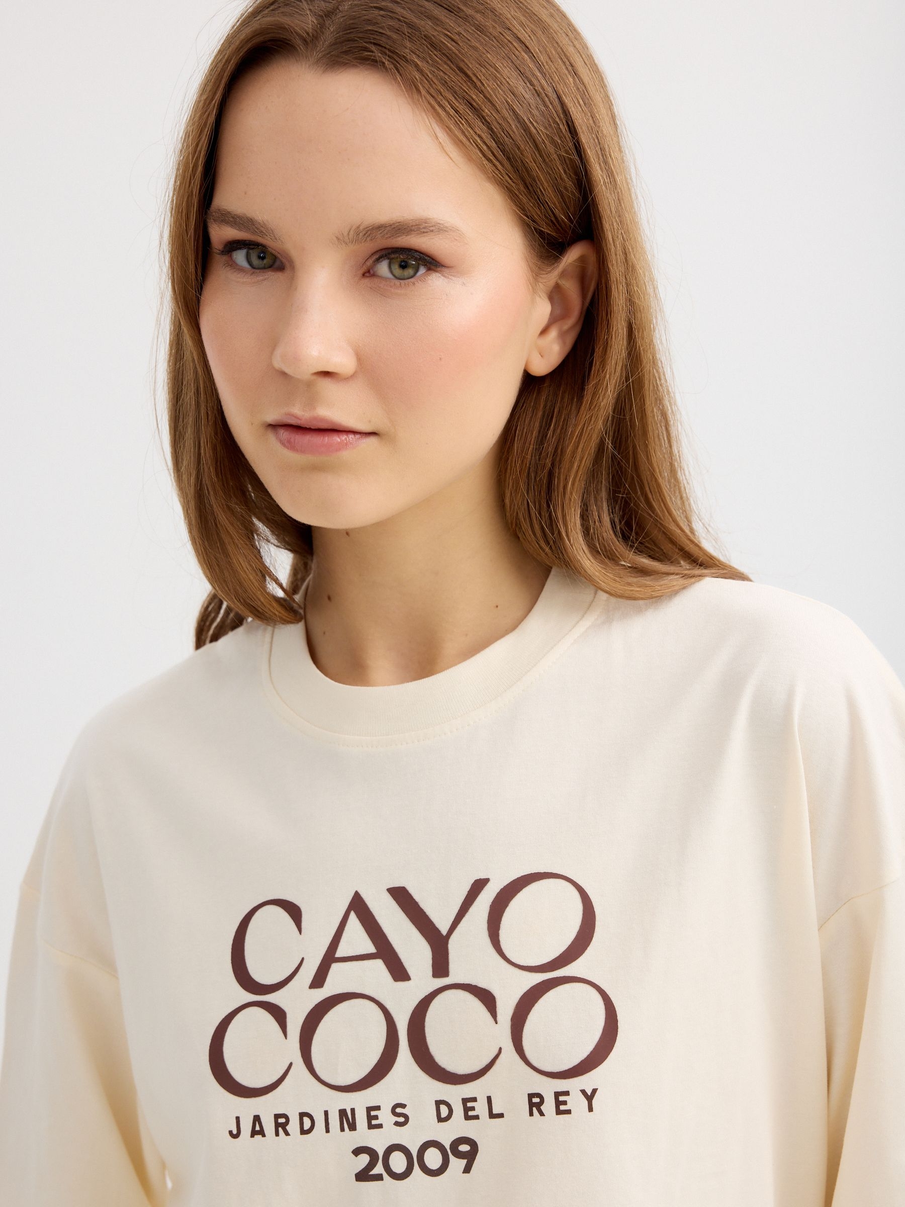 Crew neck T-shirt raw middle front view