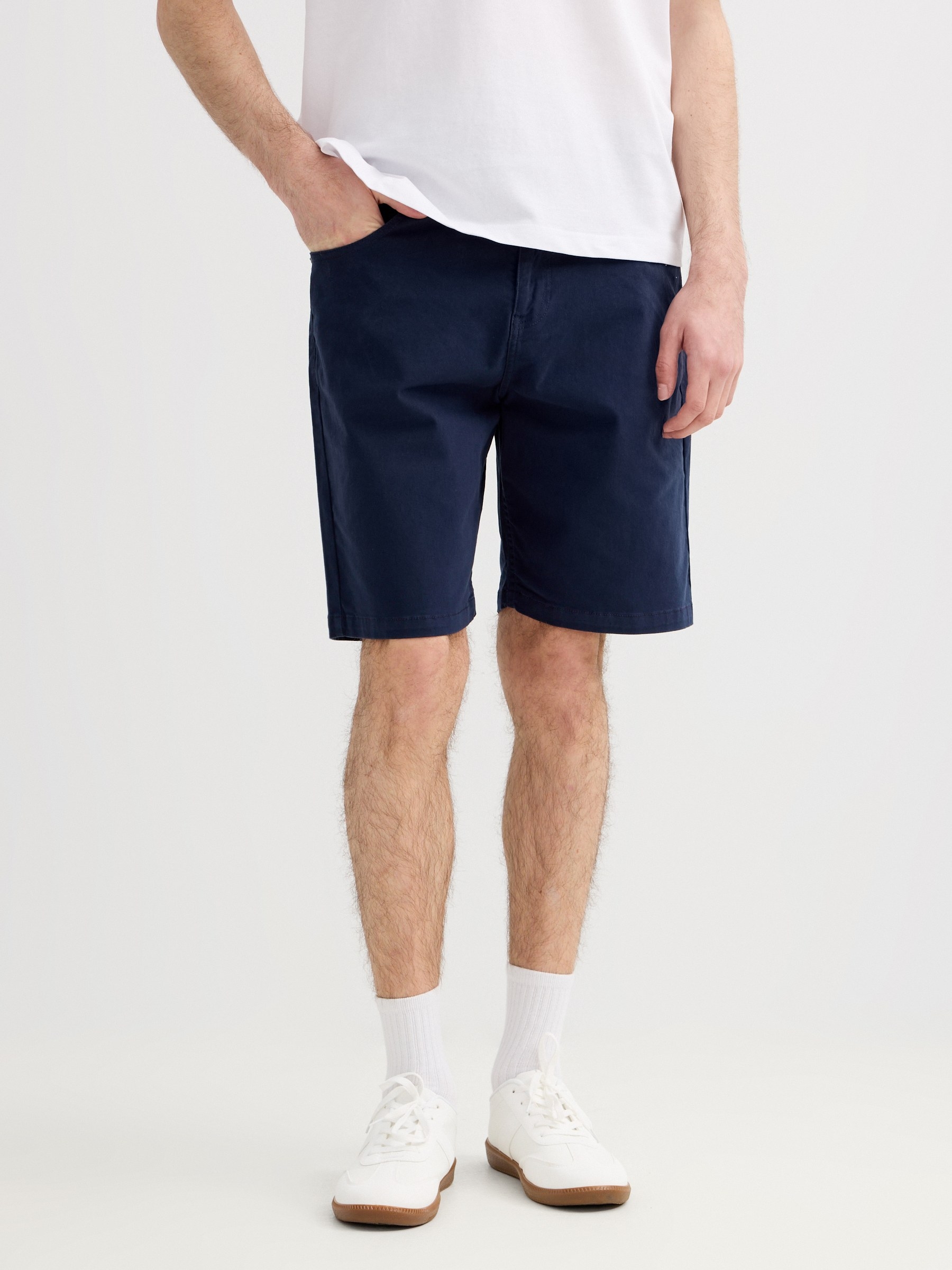 Bermuda baggy twill navy middle front view