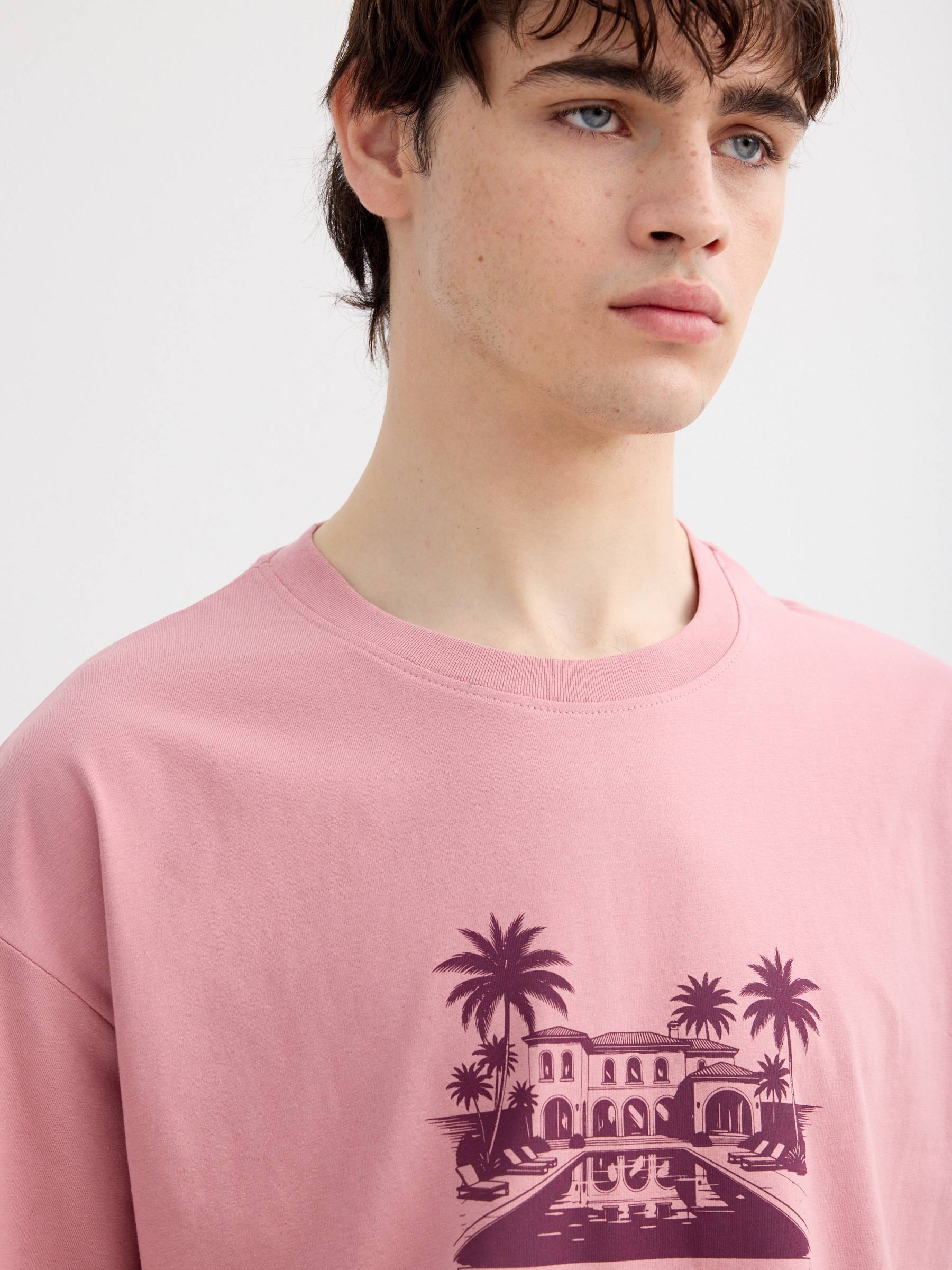 Camiseta estampada villa mare rosa vista meia frontal