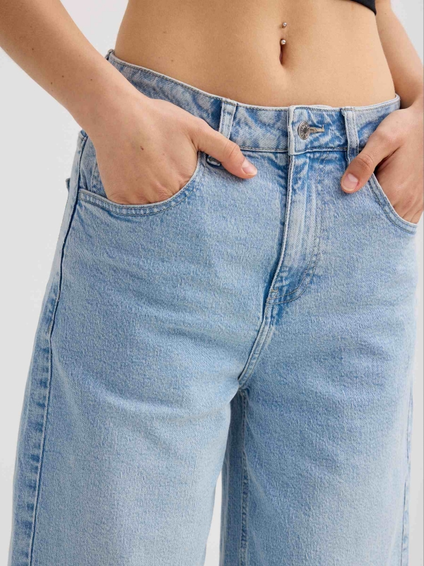 Mid-rise wide-leg jeans light blue detail view