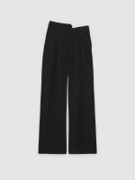 %Pto% Pantalón pinzas wide leg asimétrico negro vista frontal