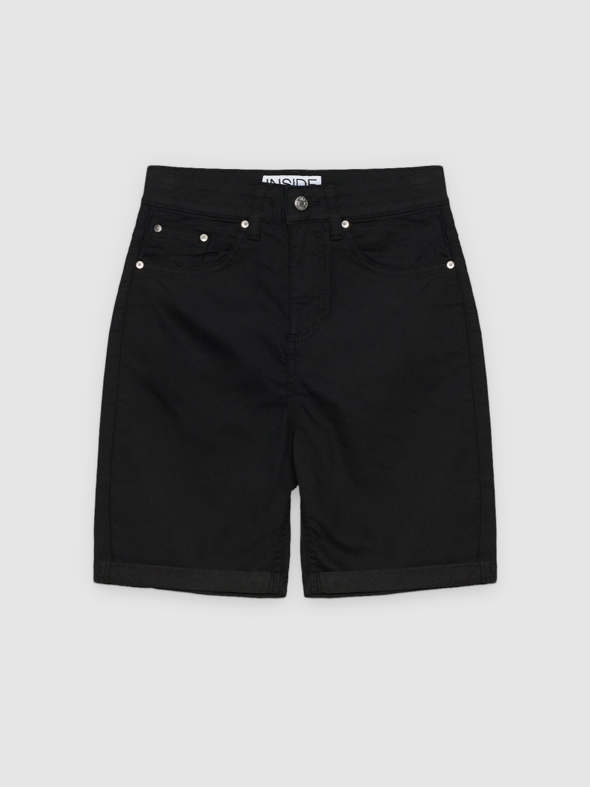 %Pto% Bermuda slim tiro alto negro vista frontal