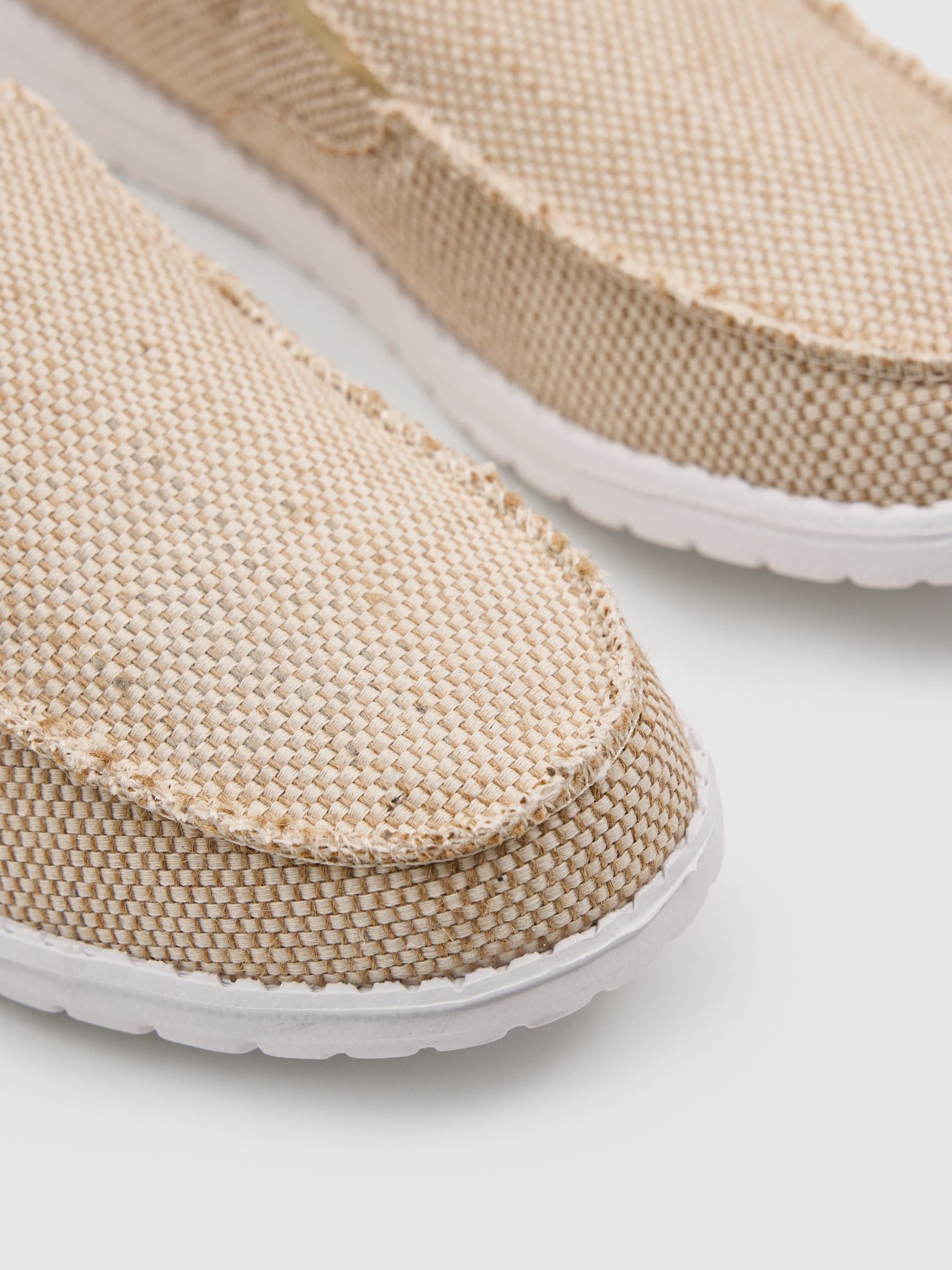 Beige elastic canvas sports beige
