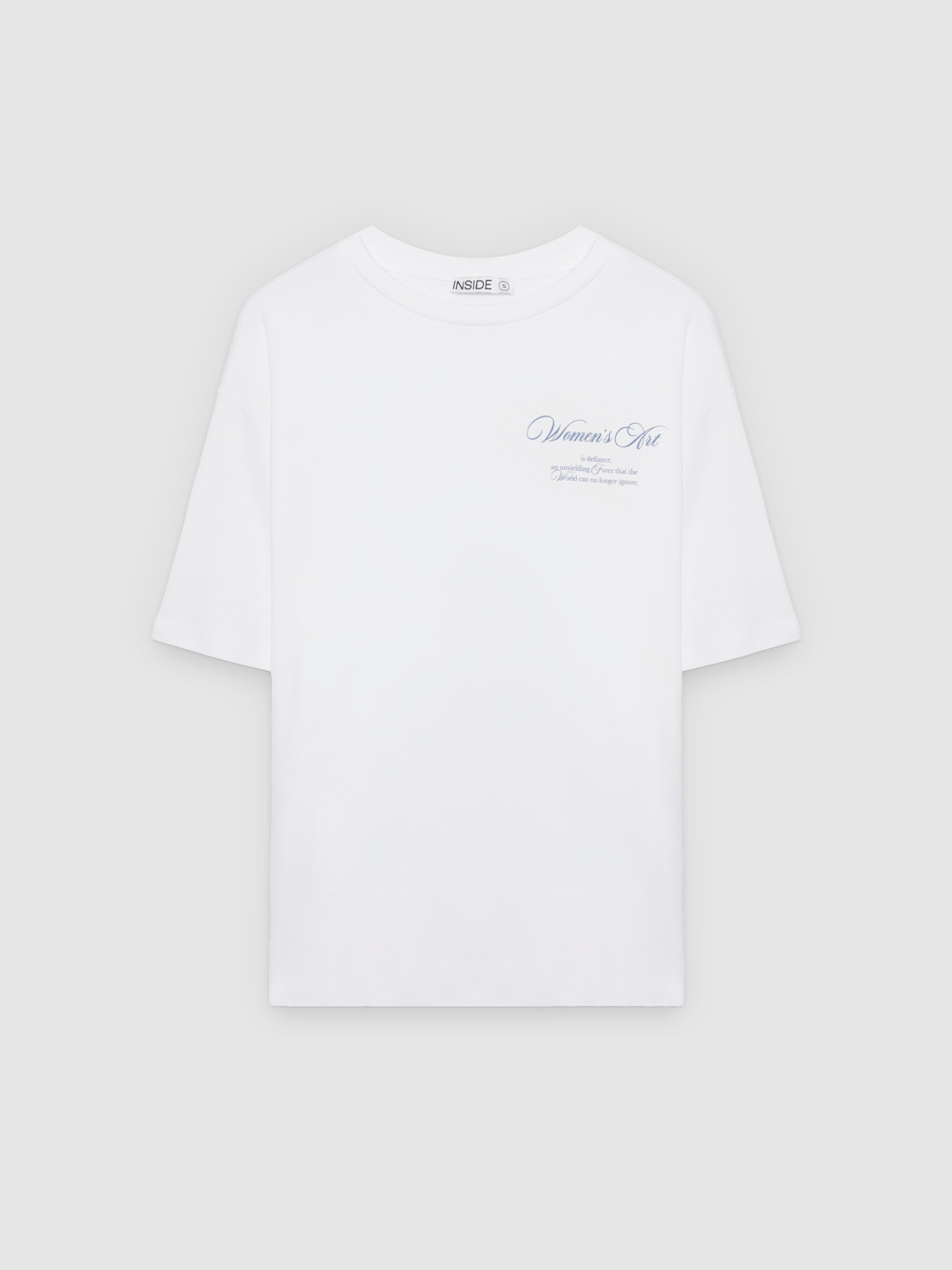 Camiseta oversize estampada arte branco vista meia frontal