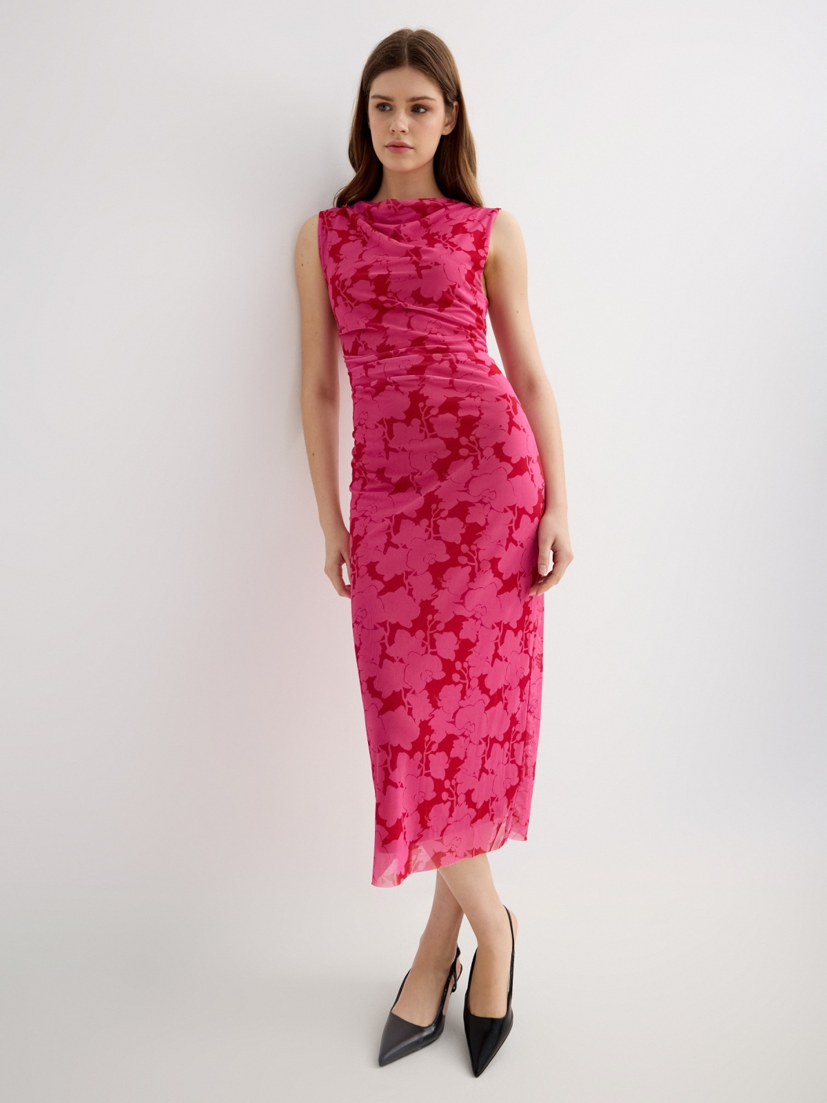 All-over floral midi dress fuchsia detail view
