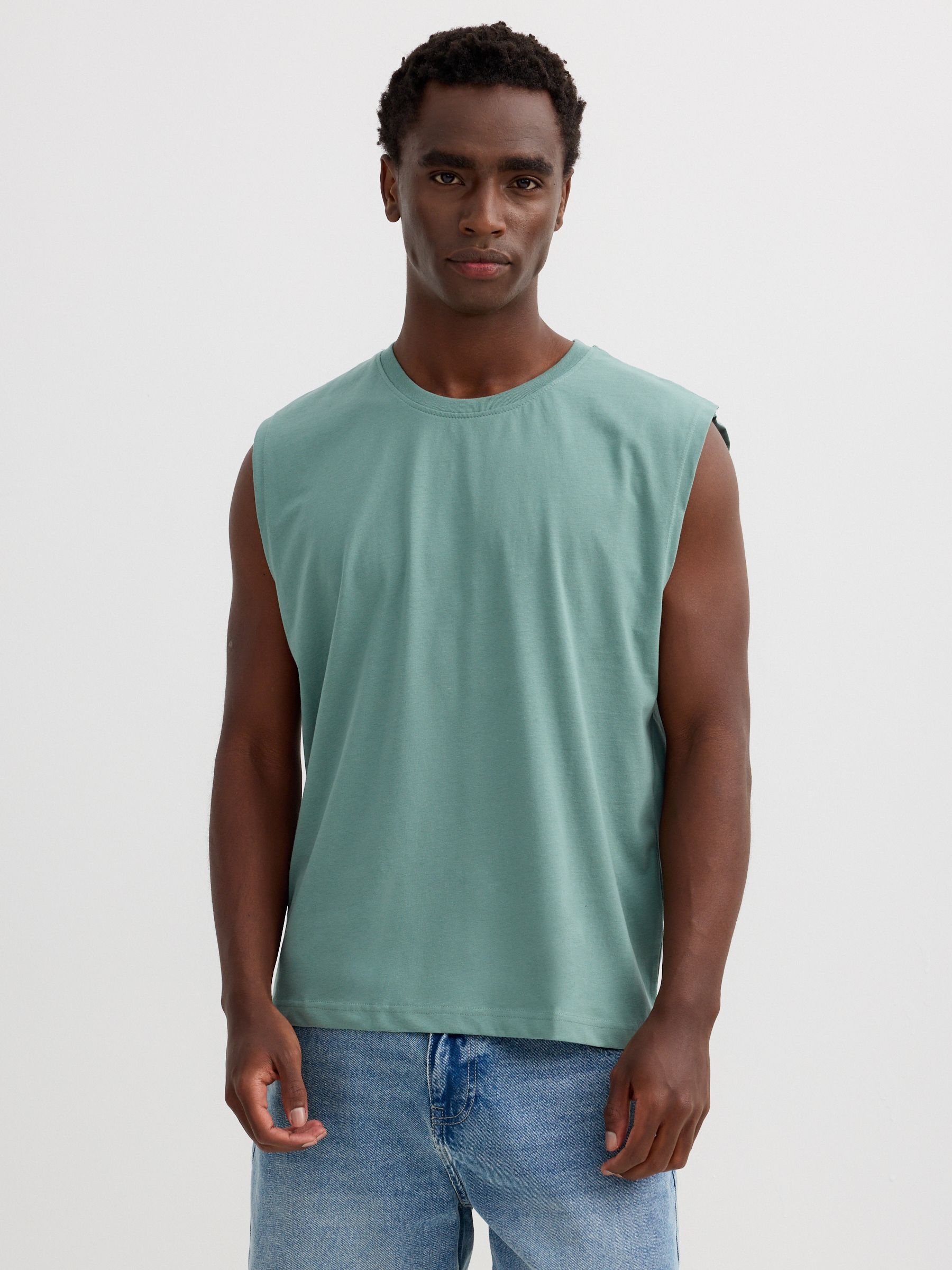 Camiseta sin mangas algodón verde vista media frontal