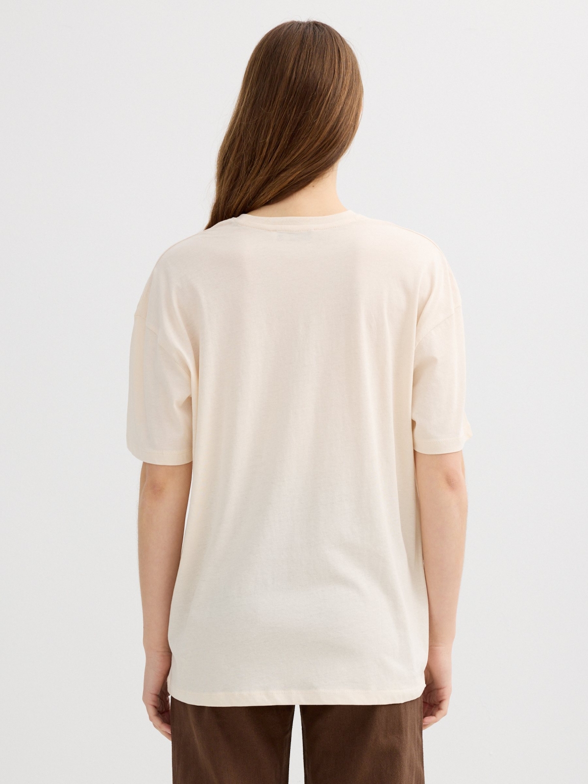 Oversized sheashells T-shirt off white middle back view