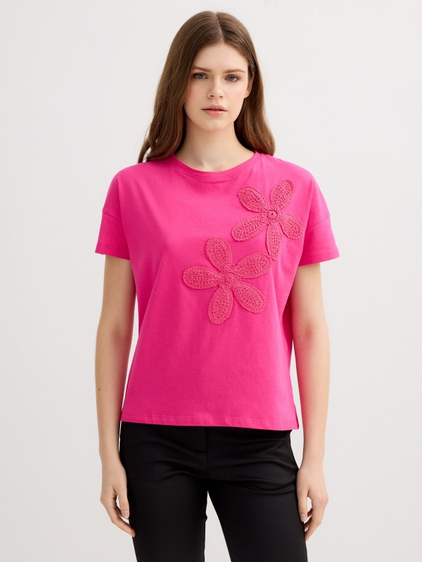 Embroidered flower T-shirt magenta pink middle front view
